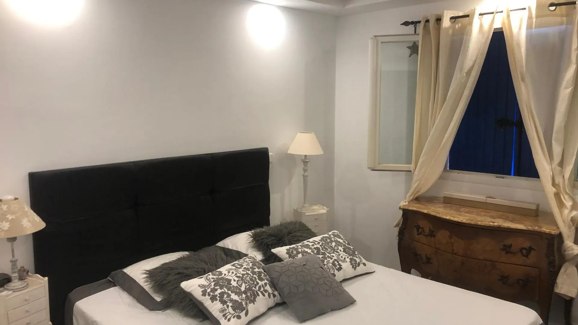 Villa Bagnols En Foret